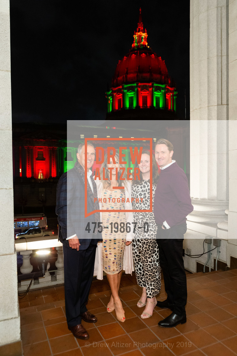 Eric Gibson, Susie Kurtz, Sotheby's Homes Holiday Party 2019, War Memorial Opera House- Green Room. 301 Van Ness, December 10th, 2019, Photo #475-19867-0 Eric Gibson, Susie Kurtz, Photo #475-19867-0