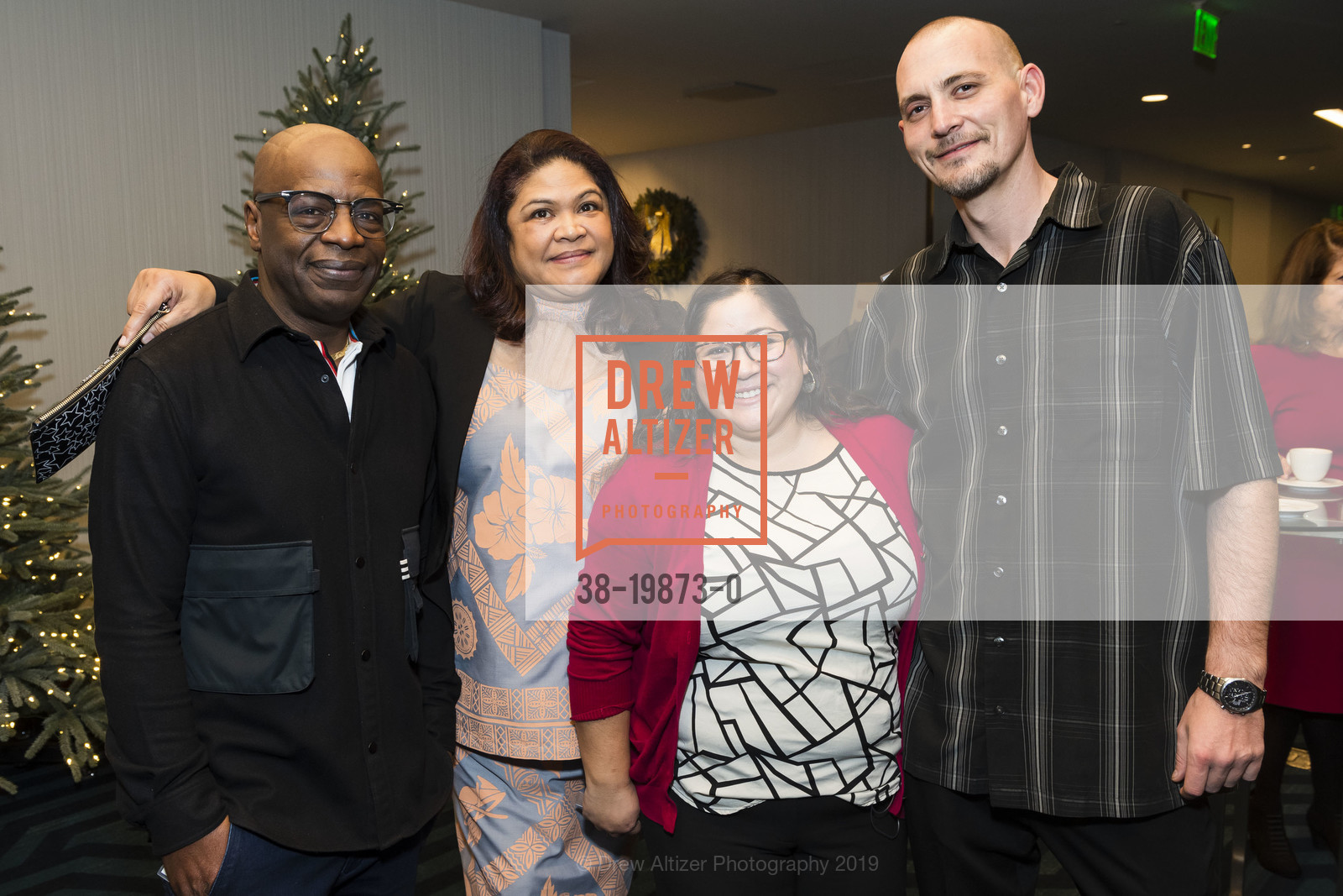 Roland Miller, Christina Tufono, Ivanna Chavez, Chris Waldschmitt, HealthRIGHT 360's Be The Change 2019, The Intercontinental Hotel. 888 Howard St, December 11th, 2019, Photo #38-19873-0 Roland Miller, Christina Tufono, Ivanna Chavez, Chris Waldschmitt, Photo #38-19873-0
