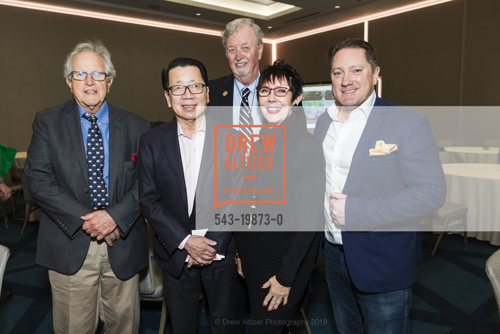 David Smith, Ben Fong-Torres, Walter Littrell, Dianne Fong-Torres, Liam Mayclem, HealthRIGHT 360's Be The Change 2019, The Intercontinental Hotel. 888 Howard St, December 11th, 2019, Photo #543-19873-0 David Smith, Ben Fong-Torres, Walter Littrell, Dianne Fong-Torres, Liam Mayclem, Photo #543-19873-0