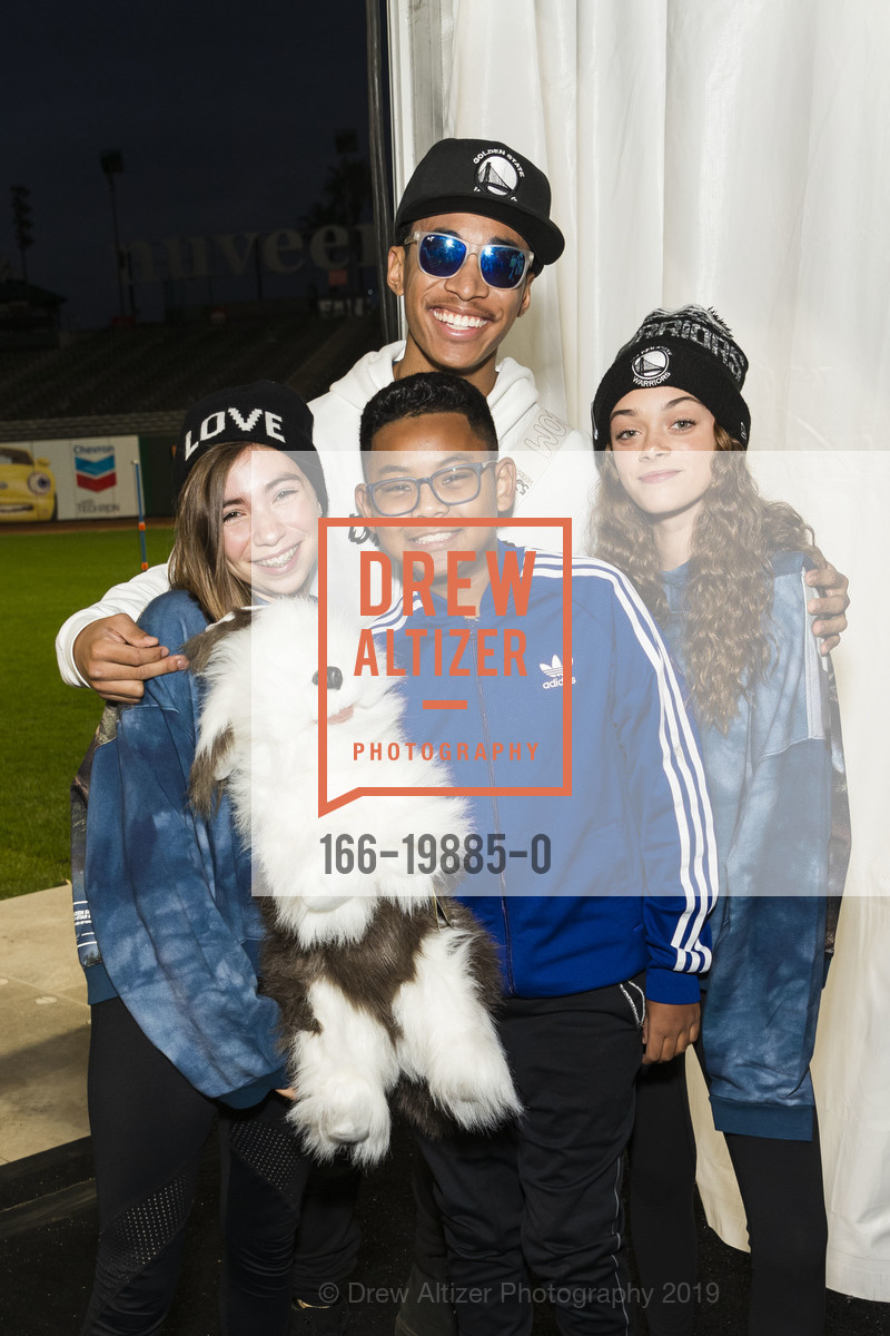 Jillian Davis, Ricky Watters Jr., Ava Luna, Holiday Heroes 2019, Oracle Park. 24 willie mays plaza, December 10th, 2019, Photo #166-19885-0 Jillian Davis, Ricky Watters Jr., Ava Luna, Photo #166-19885-0