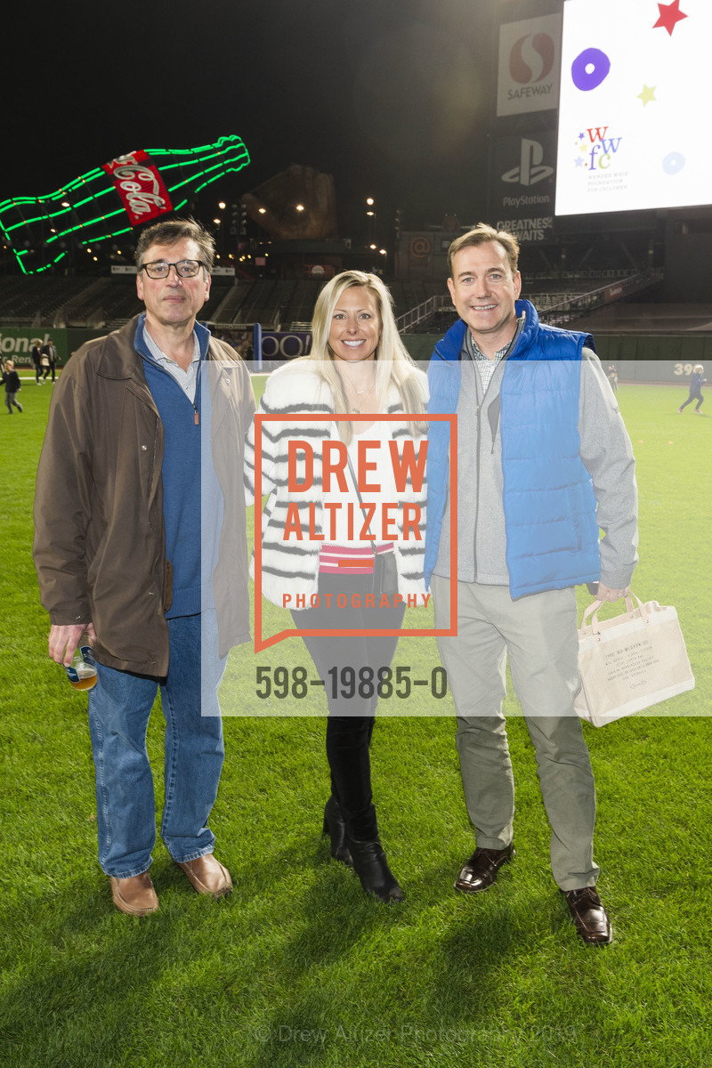 Derrick Wiesfield, Michelle Hughes, Justin Hughes, Holiday Heroes 2019, Oracle Park. 24 willie mays plaza, December 10th, 2019, Photo #598-19885-0 Derrick Wiesfield, Michelle Hughes, Justin Hughes, Photo #598-19885-0