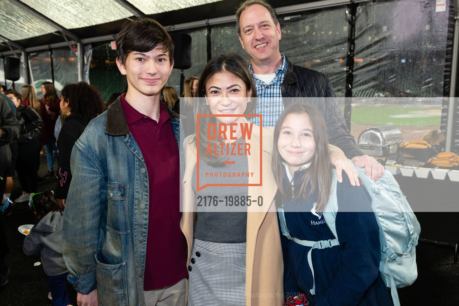 Daniel Davenport Gross, Susan Davenport, Scout Davenport-Grosse, Michael Grosse, Holiday Heroes 2019, Oracle Park. 24 willie mays plaza, December 10th, 2019, Photo #2176-19885-0 Daniel Davenport Gross, Susan Davenport, Scout Davenport-Grosse, Michael Grosse, Photo #2176-19885-0