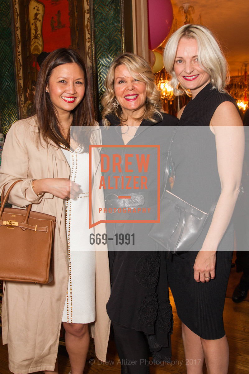 Shelby Decosta, Kim Scurr, Rachel Conlan, Glogau Teddy Bear Rescue Fund Hosts The Snuggly Soiree, Private Residence, March 23rd, 2017, Photo #669-1991 Shelby Decosta, Kim Scurr, Rachel Conlan, Photo #669-1991