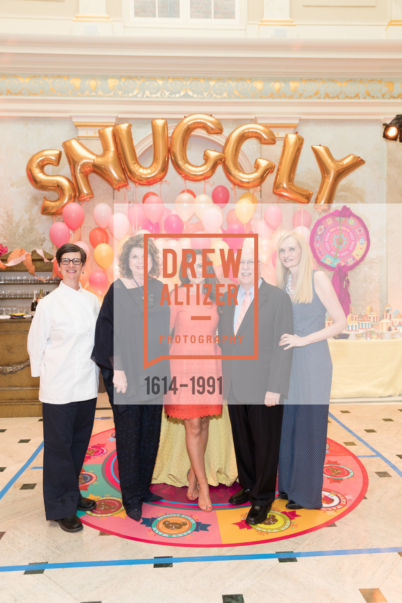 Chef Lori, Pam Glogau, Kim Murphy, Richard Glogau, Beth Townsend, Glogau Teddy Bear Rescue Fund Hosts The Snuggly Soiree, Private Residence, March 23rd, 2017, Photo #1614-1991 Chef Lori, Pam Glogau, Kim Murphy, Richard Glogau, Beth Townsend, Photo #1614-1991