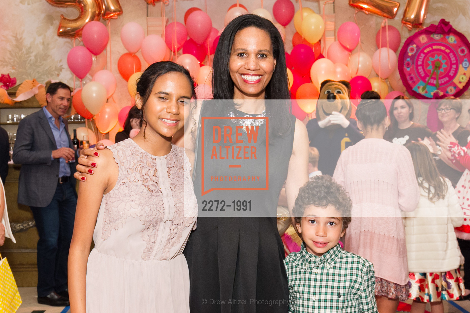 Glogau Teddy Bear Rescue Fund Hosts The Snuggly Soiree, Private Residence, March 23rd, 2017, Photo #2272-1991 Photo #2272-1991