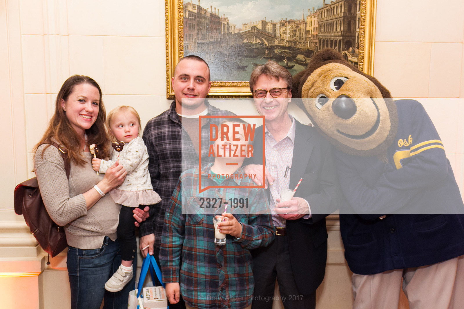Glogau Teddy Bear Rescue Fund Hosts The Snuggly Soiree, Private Residence, March 23rd, 2017, Photo #2327-1991 Photo #2327-1991