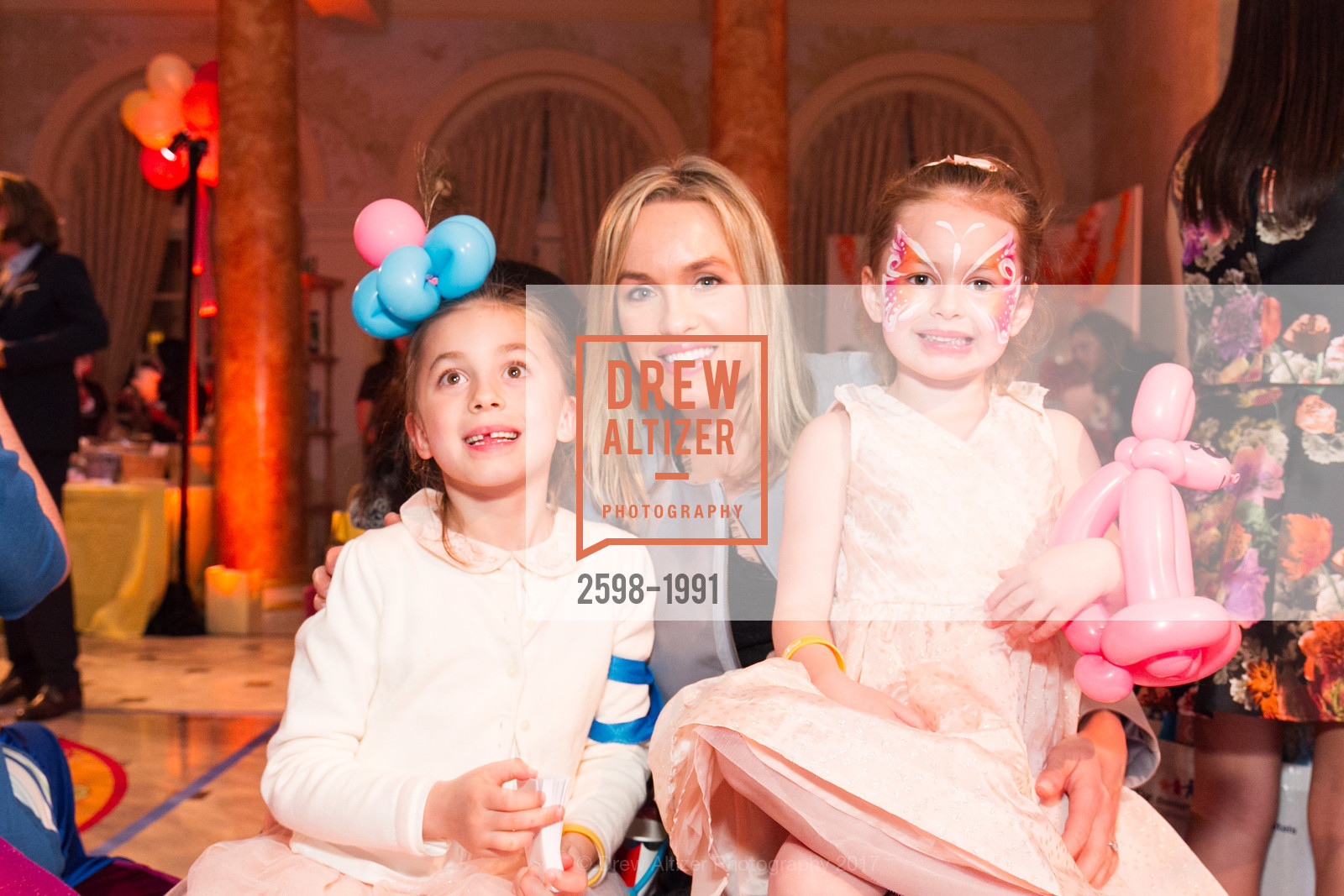 Extras, Glogau Teddy Bear Rescue Fund Hosts The Snuggly Soiree, March 23rd, 2017, Photo