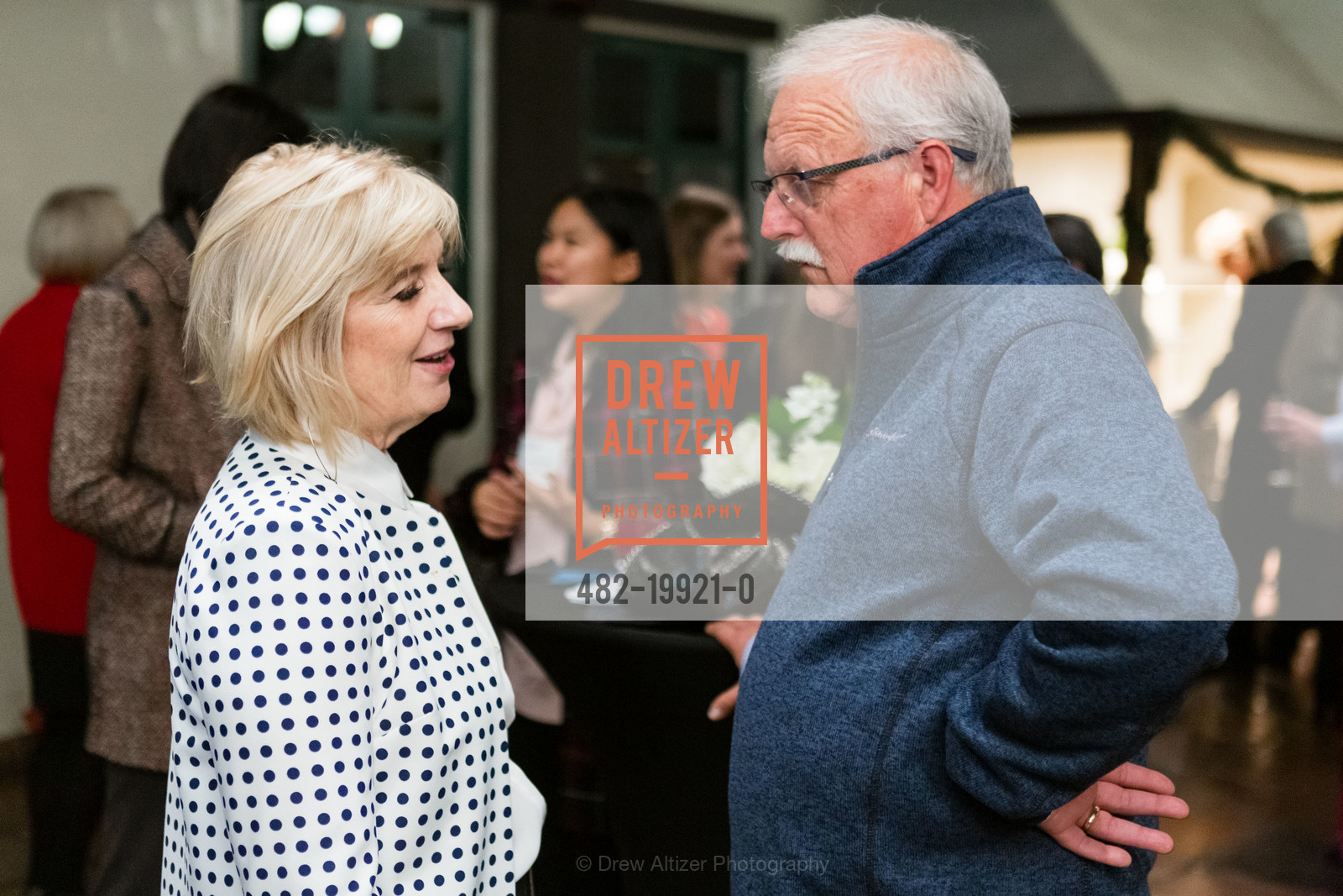Carla Befera, Bruce McLeod, Silicon Valley Magazine Philanthropy Issue Party, Private Residence, Photo #482-19921-0 Carla Befera, Bruce McLeod, Photo #482-19921-0