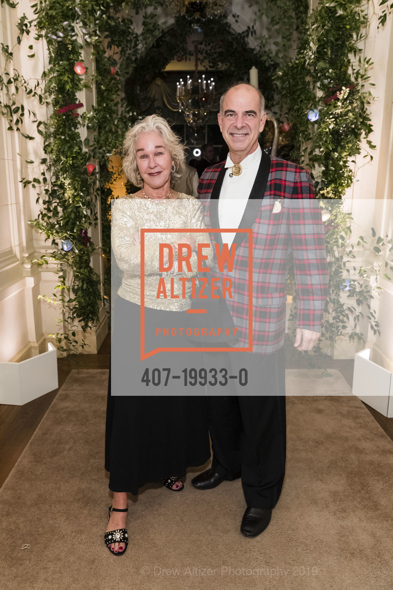 Susie Buell, Todd Donabedian, Gordon Peter Getty's 86th Birthday Celebration, Private Residence, December 14th, 2019, Photo #407-19933-0 Susie Buell, Todd Donabedian, Photo #407-19933-0