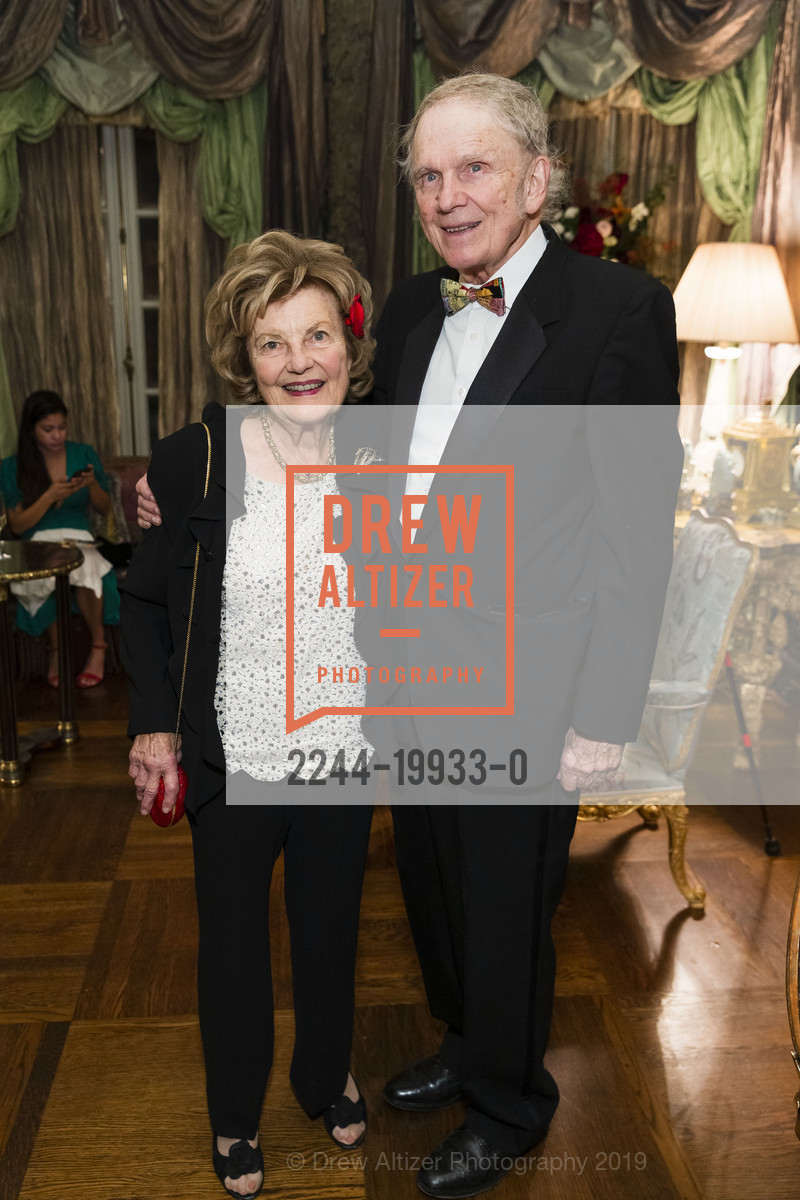 Joan Finney, Paul Hertelendy, Gordon Peter Getty's 86th Birthday Celebration, Private Residence, December 14th, 2019, Photo #2244-19933-0 Joan Finney, Paul Hertelendy, Photo #2244-19933-0