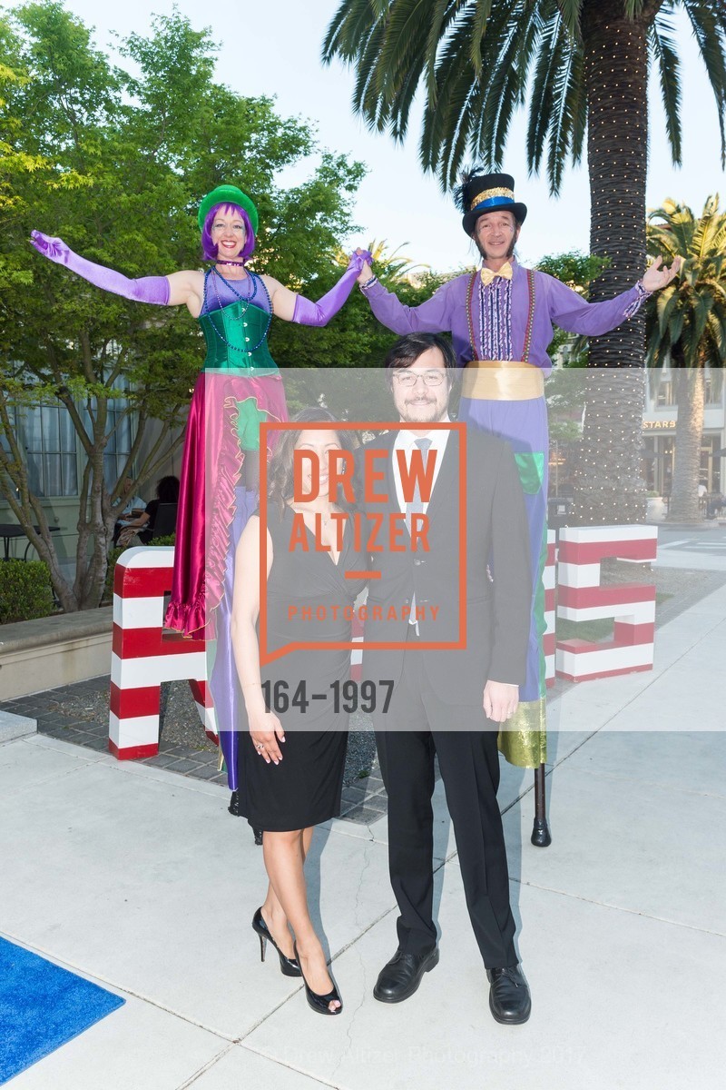 Kritiya Gee, Mark Gee, Ronald McDonald House at Stanford's 2017 House Party!, "Expect the Unexpected", San Mateo County History Museum and it's square. 2200 Broadway Redwood City, California 94063, April 1st, 2017, Photo #164-1997 Kritiya Gee, Mark Gee, Photo #164-1997