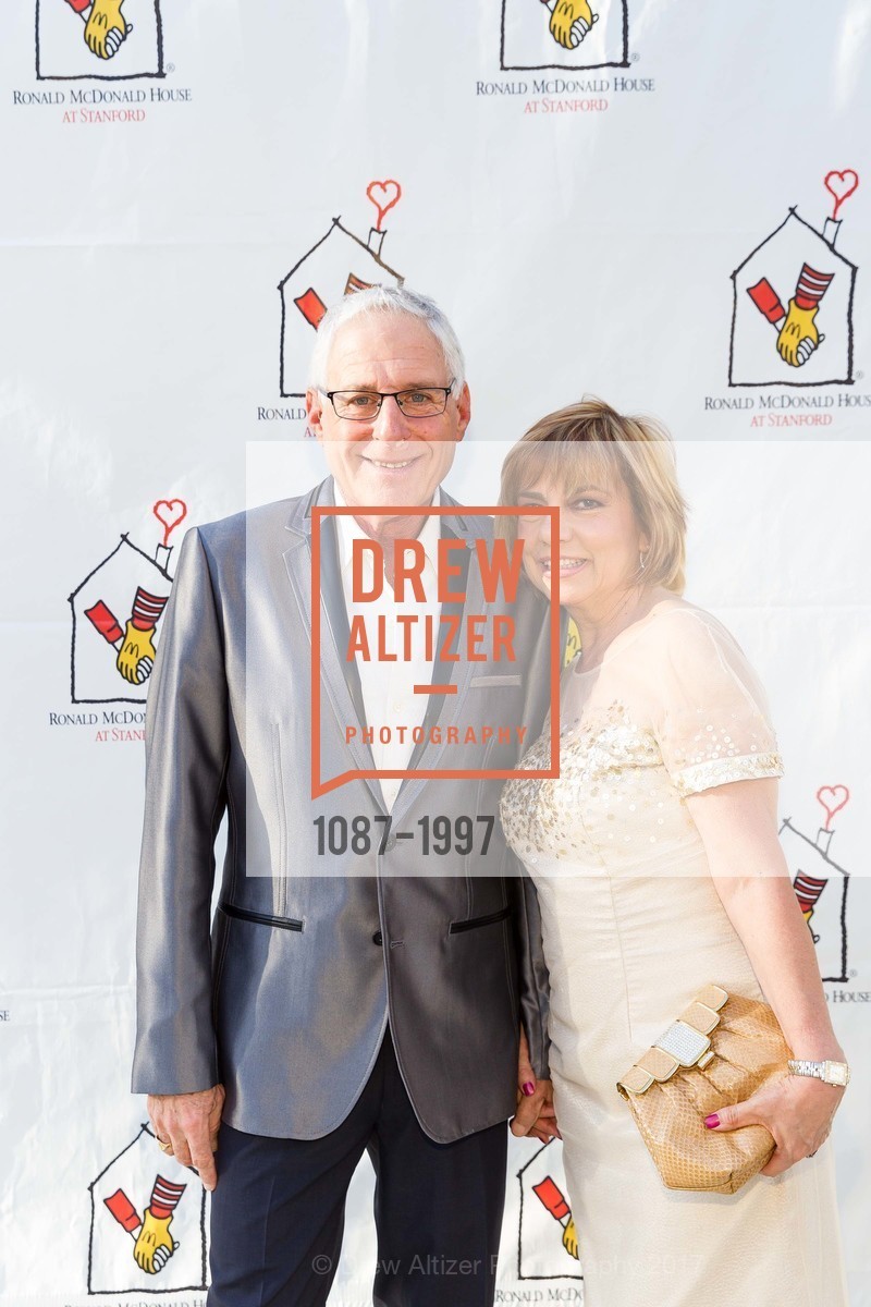 Michael Rubinstein, Angelina Aldama, Ronald McDonald House at Stanford's 2017 House Party!, "Expect the Unexpected", San Mateo County History Museum and it's square. 2200 Broadway Redwood City, California 94063, April 1st, 2017, Photo #1087-1997 Michael Rubinstein, Angelina Aldama, Photo #1087-1997