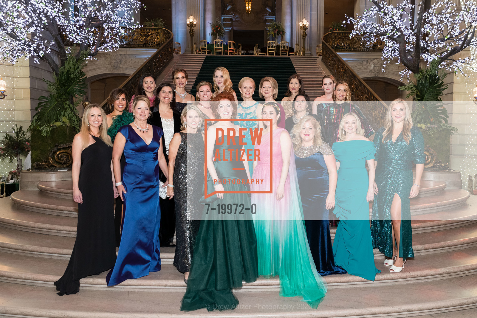 Pam Preston, Ann Katherine Baer, Trecia Knapp, Samantha Wallrabens, Rene Rodman, Elizabeth Mitchell, Freddi Wilkinson, Patricia Roberts, Lori Harmon, Heather Cassidy Martin, Kate Coffino, Rada Brooks, Katie Colendich, SF Ballet Opening Night Gala 2020, War Memorial. 1 Dr Carlton B Goodlett Pl 94102, January 16th, 2020, Photo #7-19972-0 Pam Preston, Ann Katherine Baer, Trecia Knapp, Samantha Wallrabens, Rene Rodman, Elizabeth Mitchell, Freddi Wilkinson, Patricia Roberts, Lori Harmon, Heather Cassidy Martin, Kate Coffino, Rada Brooks, Katie Colendich, Photo #7-19972-0