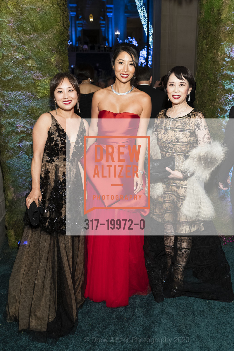 Jieyin Wu, Ying Fu, Chaomei Chen, SF Ballet Opening Night Gala 2020, War Memorial. 1 Dr Carlton B Goodlett Pl 94102, January 16th, 2020, Photo #317-19972-0 Jieyin Wu, Ying Fu, Chaomei Chen, Photo #317-19972-0