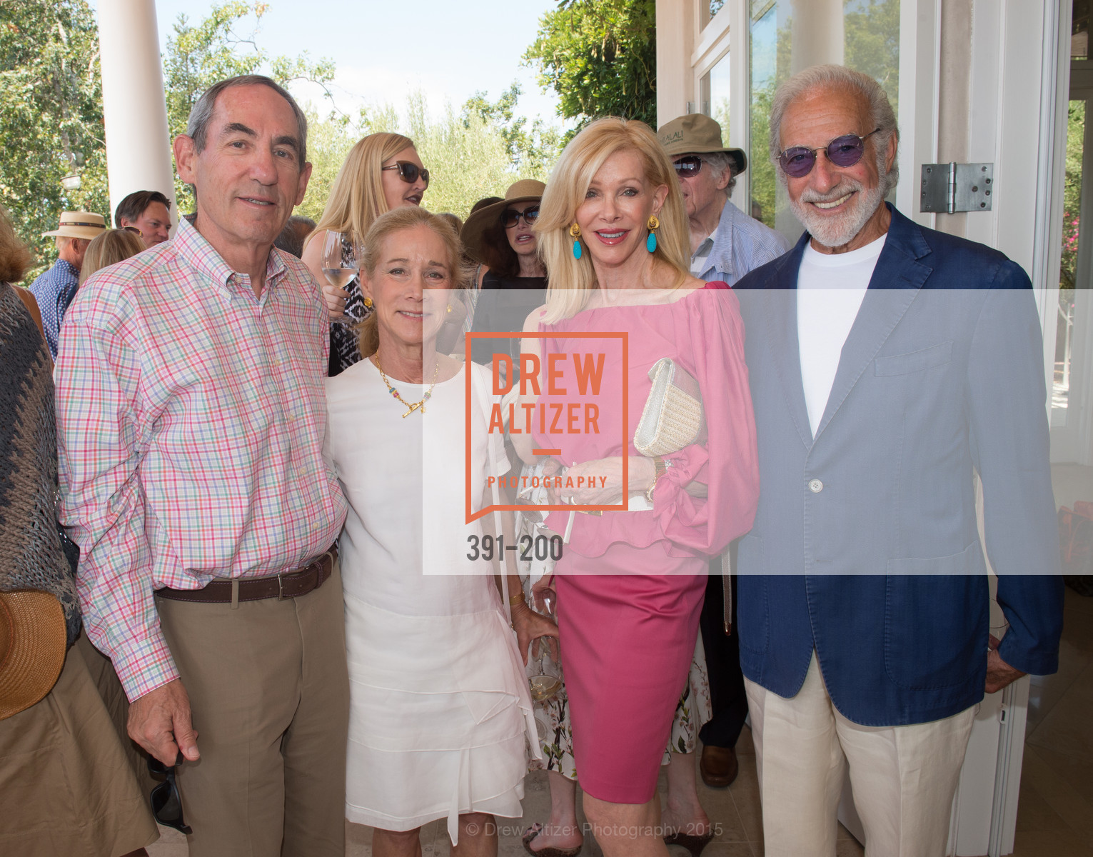 Ken Novak, Debbie Novak, Pamala Deikel, Ted Deikel, Gucci & Vogue Dinner, P\. P\, . 56 Auberge Rd, July 19th, 2015, Photo #391-200 Ken Novak, Debbie Novak, Pamala Deikel, Ted Deikel, Photo #391-200