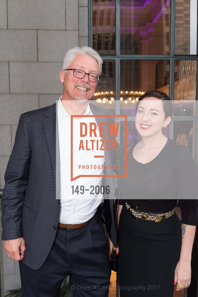 Steve Savage, Camila Mize, Compass Family Services Spring Benefit 2017, Bentley Reserve. 301 Battery Street SF, April 5th, 2017, Photo #149-2006 Steve Savage, Camila Mize, Photo #149-2006