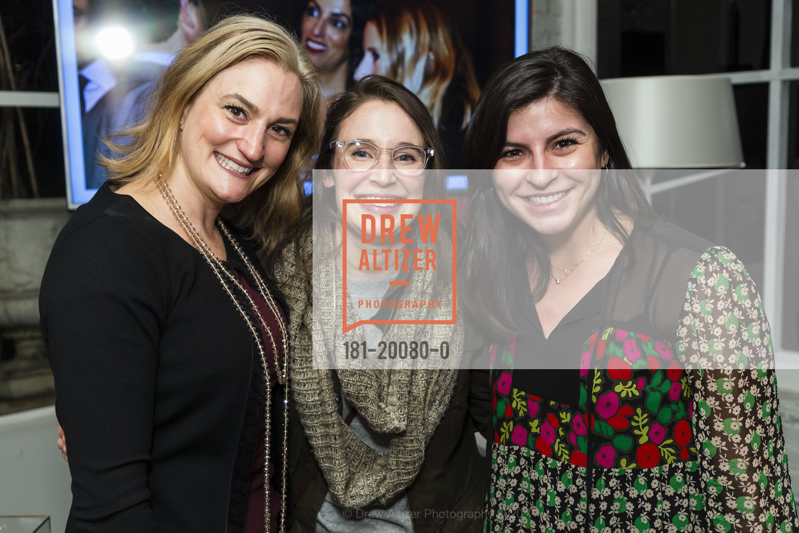 Shayna Lawson, Tara Romig, Sierra Paller, Photo #181-20080-0