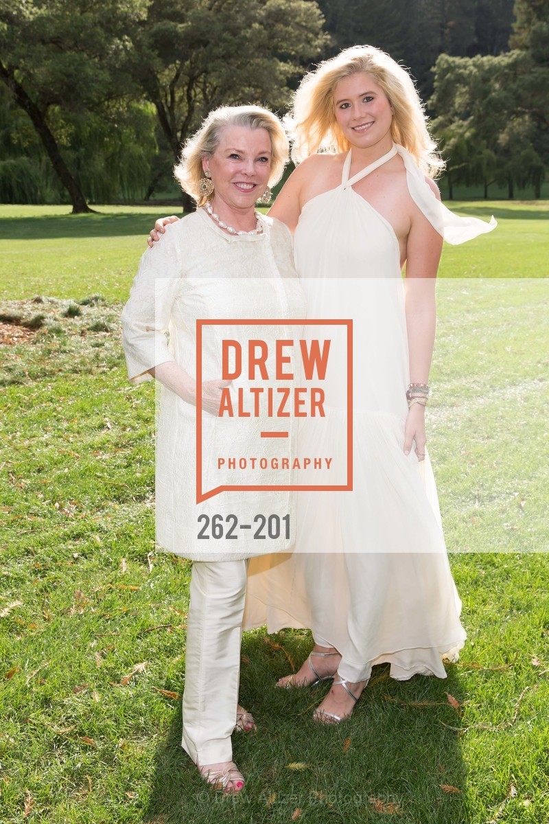 Jeanne Lawrence, Stephanie Lawrence, Gucci & Vogue Dinner, Meadowood Napa Valley. Meadowood Napa Valley, . 900 Meadowood Ln, Photo #262-201 Jeanne Lawrence, Stephanie Lawrence, Photo #262-201