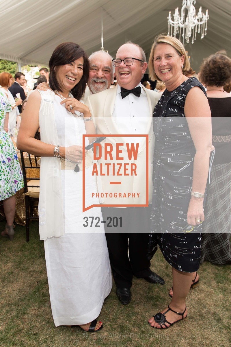 Naoko Dalla Valle, Narsai David, Fritz Hatton, Prisca Geeslin, Gucci & Vogue Dinner, Meadowood Napa Valley. Meadowood Napa Valley, . 900 Meadowood Ln, Photo #372-201 Naoko Dalla Valle, Narsai David, Fritz Hatton, Prisca Geeslin, Photo #372-201
