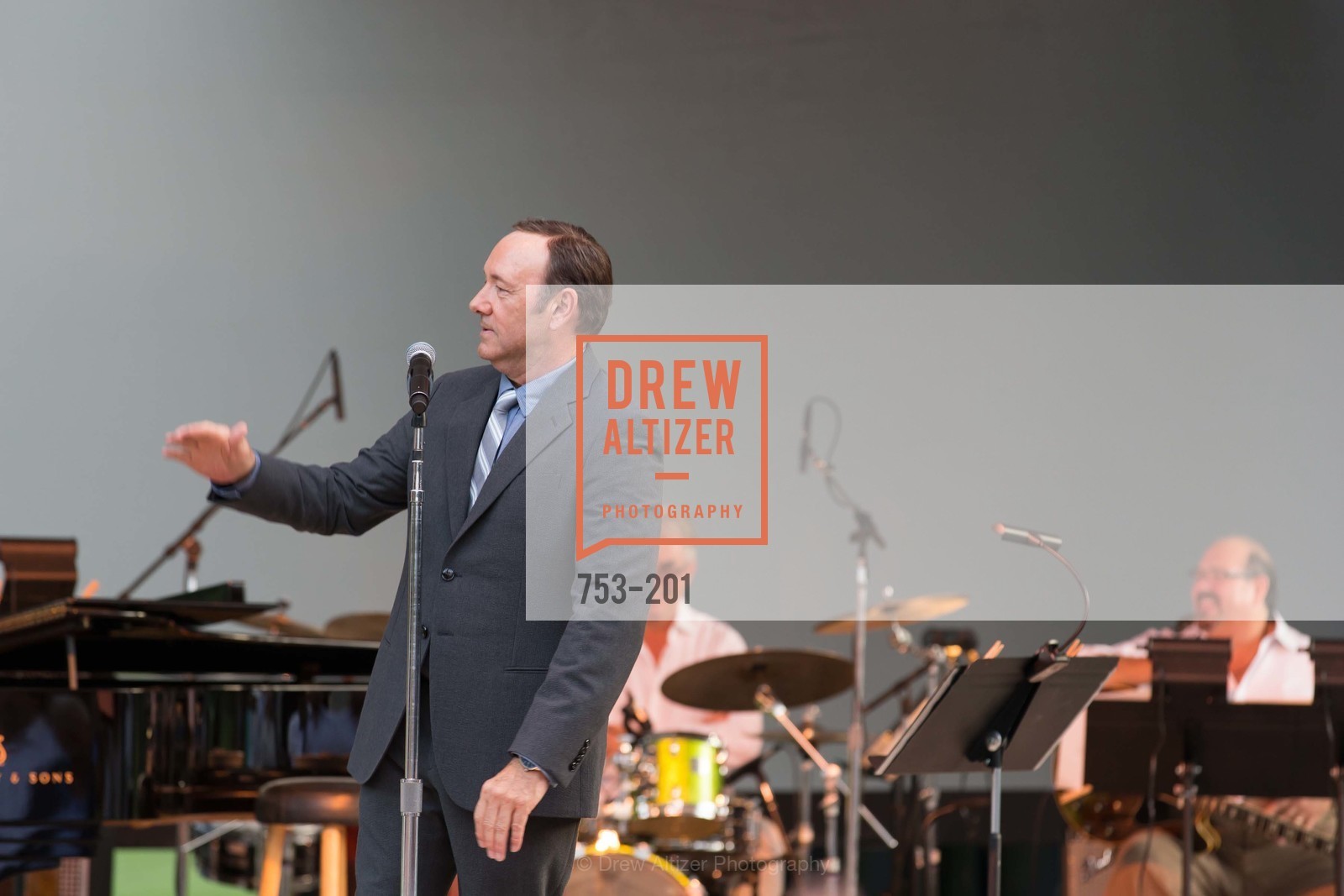 Kevin Spacey, Gucci & Vogue Dinner, Meadowood Napa Valley. Meadowood Napa Valley, . 900 Meadowood Ln, Photo #753-201 Kevin Spacey, Photo #753-201