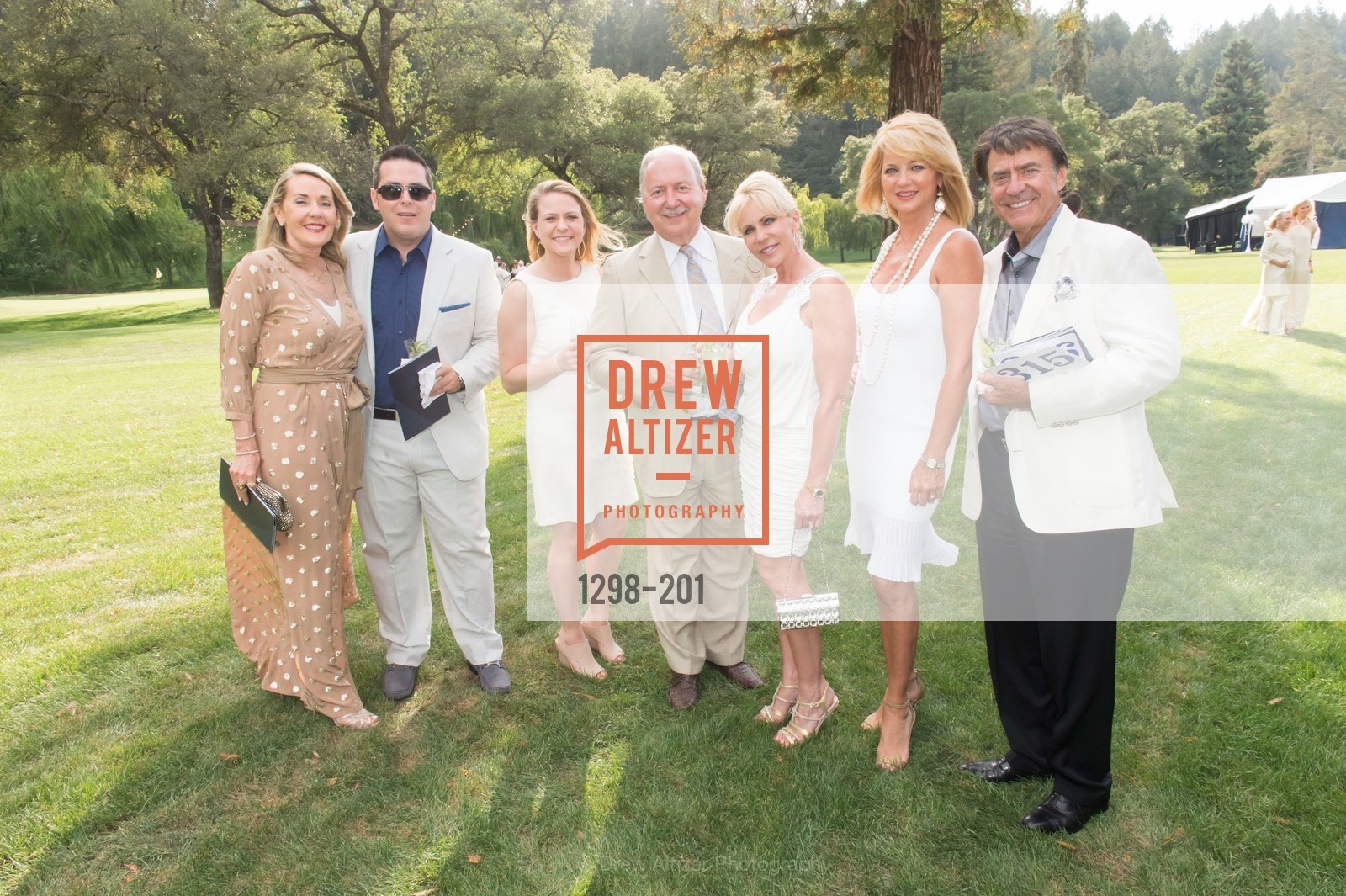 Lisa Burwell, Demetrius Fuller, Autumn Armentor, Glenn Armentor, Danielle Armentor, Gucci & Vogue Dinner, Meadowood Napa Valley. Meadowood Napa Valley, . 900 Meadowood Ln, Photo #1298-201 Lisa Burwell, Demetrius Fuller, Autumn Armentor, Glenn Armentor, Danielle Armentor, Photo #1298-201