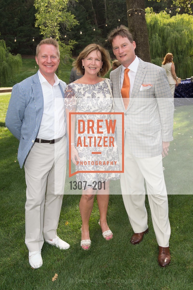 Jamie Broadhurst, Jill Winspear, Malcolm Winspear, Gucci & Vogue Dinner, Meadowood Napa Valley. Meadowood Napa Valley, . 900 Meadowood Ln, Photo #1307-201 Jamie Broadhurst, Jill Winspear, Malcolm Winspear, Photo #1307-201