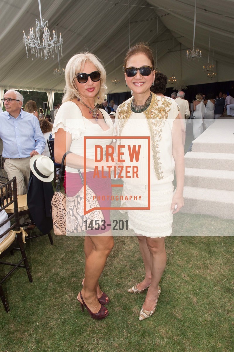 Irina Yartseva, Olivia Decker, Gucci & Vogue Dinner, Meadowood Napa Valley. Meadowood Napa Valley, . 900 Meadowood Ln, Photo #1453-201 Irina Yartseva, Olivia Decker, Photo #1453-201