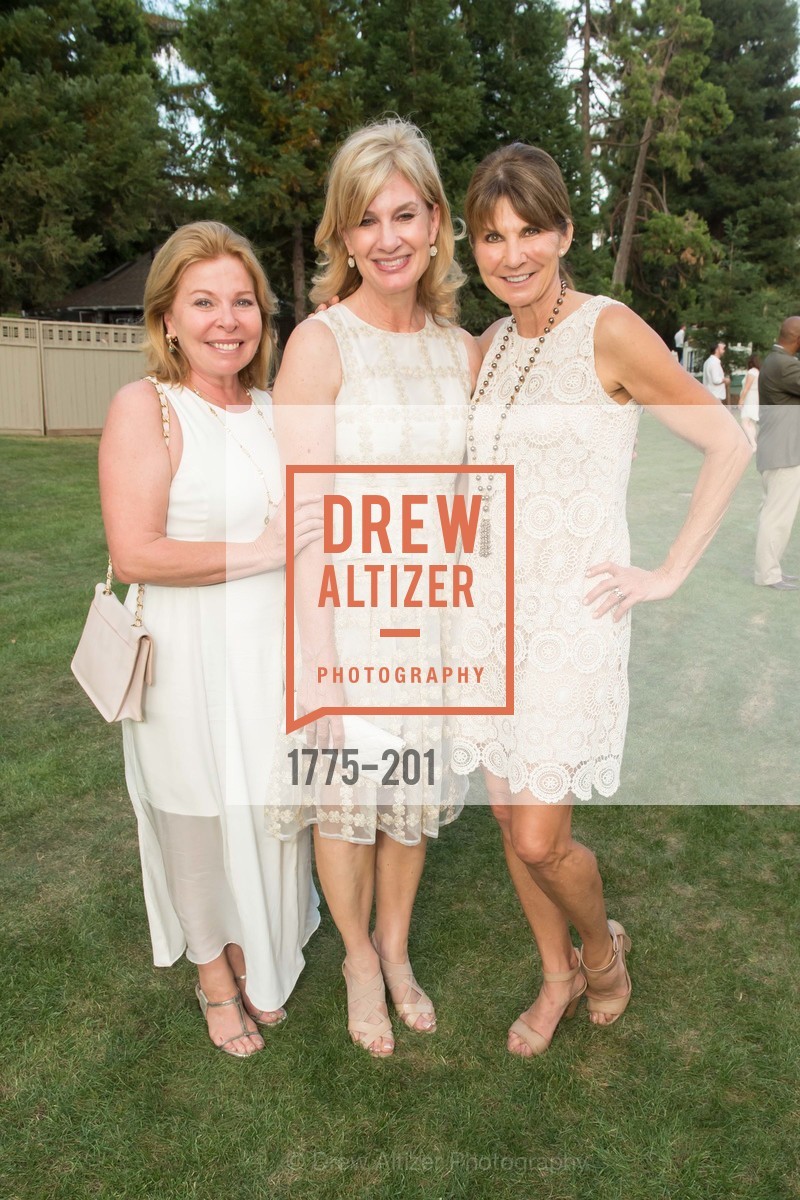 Jane Wolf, Karen Walker, Christine Skreides, Gucci & Vogue Dinner, Meadowood Napa Valley. Meadowood Napa Valley, . 900 Meadowood Ln, Photo #1775-201 Jane Wolf, Karen Walker, Christine Skreides, Photo #1775-201