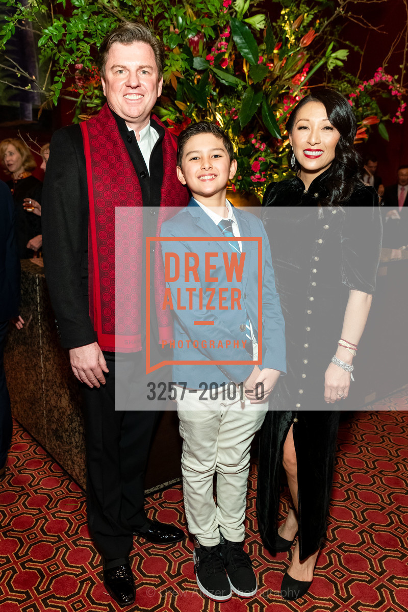 Tony Bates, Ethan Bates, Cori Bates, SF Symphony Chinese New Year 2020, Davis Symphony Hall. 201 Van Ness, Photo #3257-20101-0 Tony Bates, Ethan Bates, Cori Bates, Photo #3257-20101-0