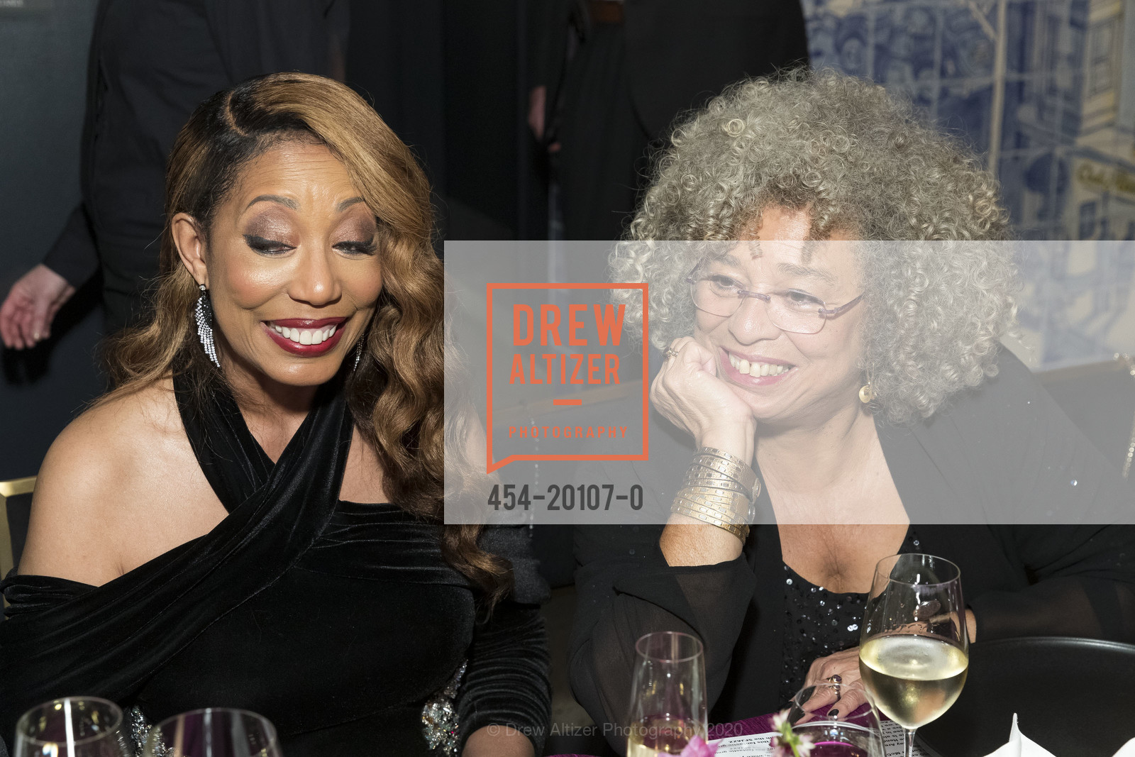 Denise Young-Smith, Angela Davis, SFJAZZ Gala 2020, SFJAZZ Center. 201 Franklin Street, January 30th, 2020, Photo #454-20107-0 Denise Young-Smith, Angela Davis, Photo #454-20107-0