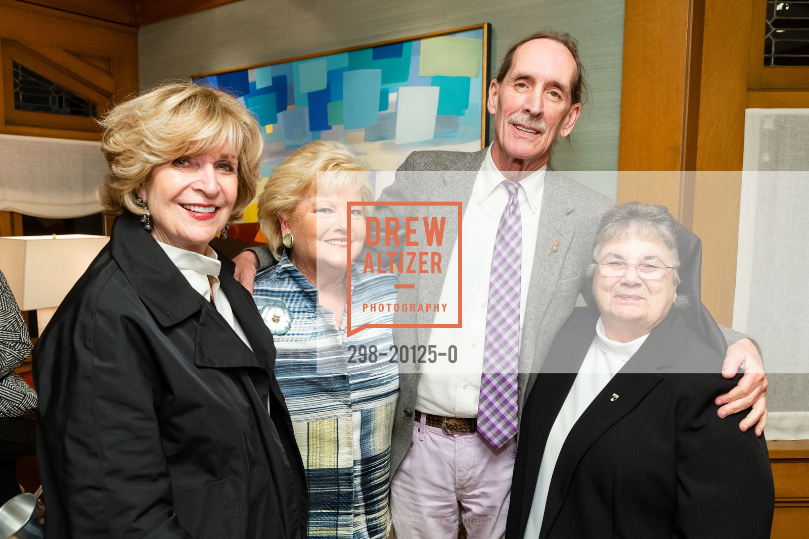 Jan Buckley, Liz Dondero, Robin Sutherland, Sister Diane Aruda, ICA Cristo Rey VIP Kick Off Party 2020, Private Res, Photo #298-20125-0 Jan Buckley, Liz Dondero, Robin Sutherland, Sister Diane Aruda, Photo #298-20125-0