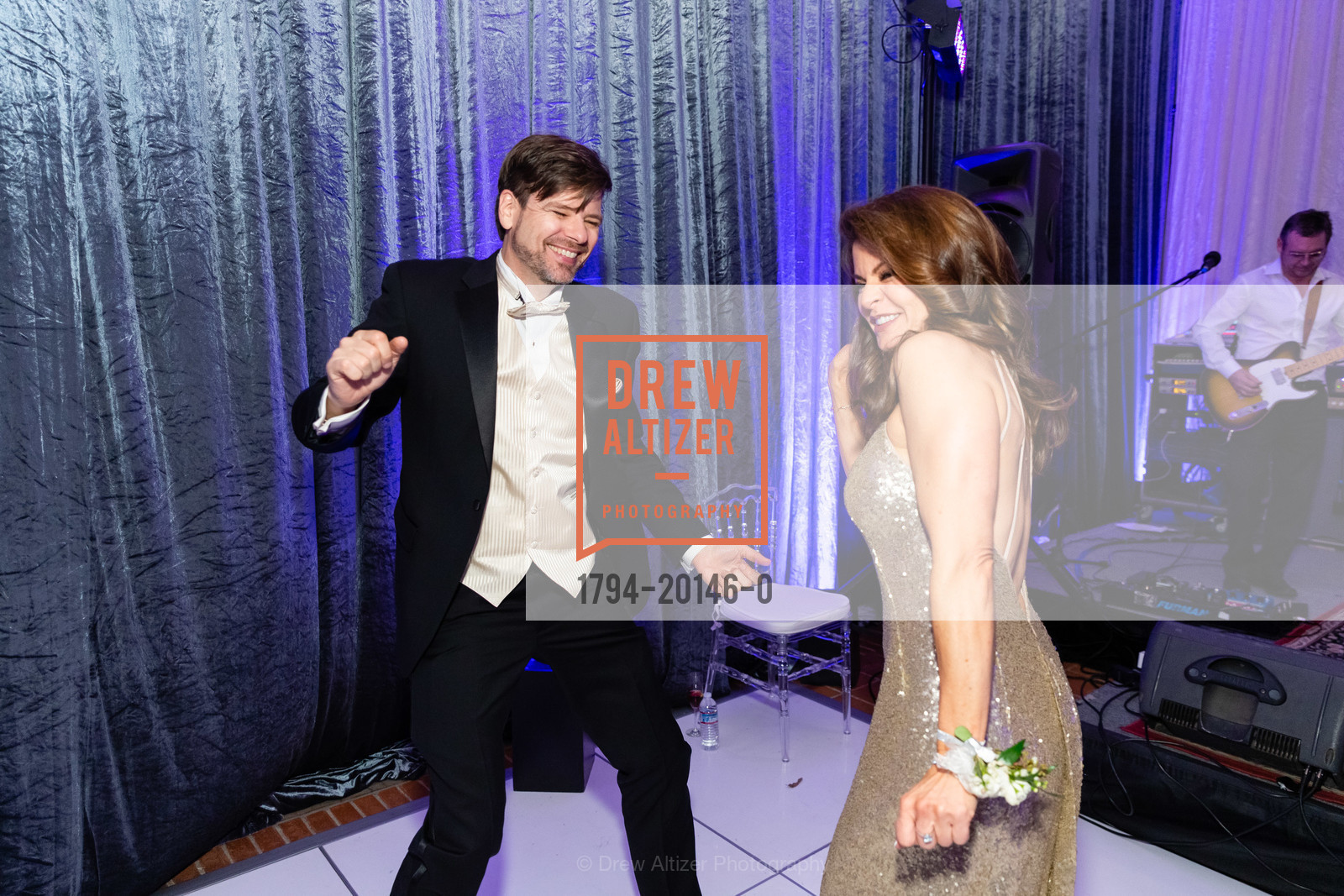 James Barrese, Christine Sellers, Montalvo Arts Center Hosts One Enchanted Evening Gala 2020, Montalvo Arts Center. 15400 Montalvo Road, Photo #1794-20146-0 James Barrese, Christine Sellers, Photo #1794-20146-0