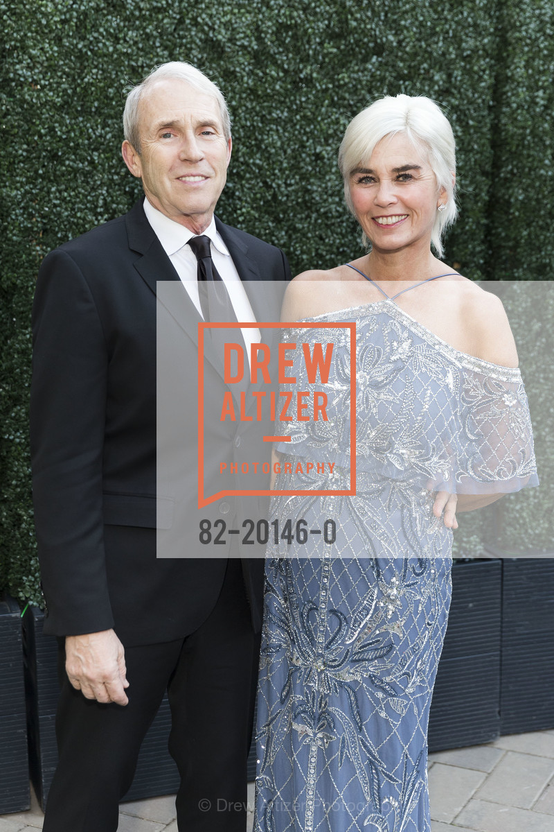 Michael Kresser, Darby Siempelkamp, Montalvo Arts Center Hosts One Enchanted Evening Gala 2020, Montalvo Arts Center. 15400 Montalvo Road, Photo #82-20146-0 Michael Kresser, Darby Siempelkamp, Photo #82-20146-0