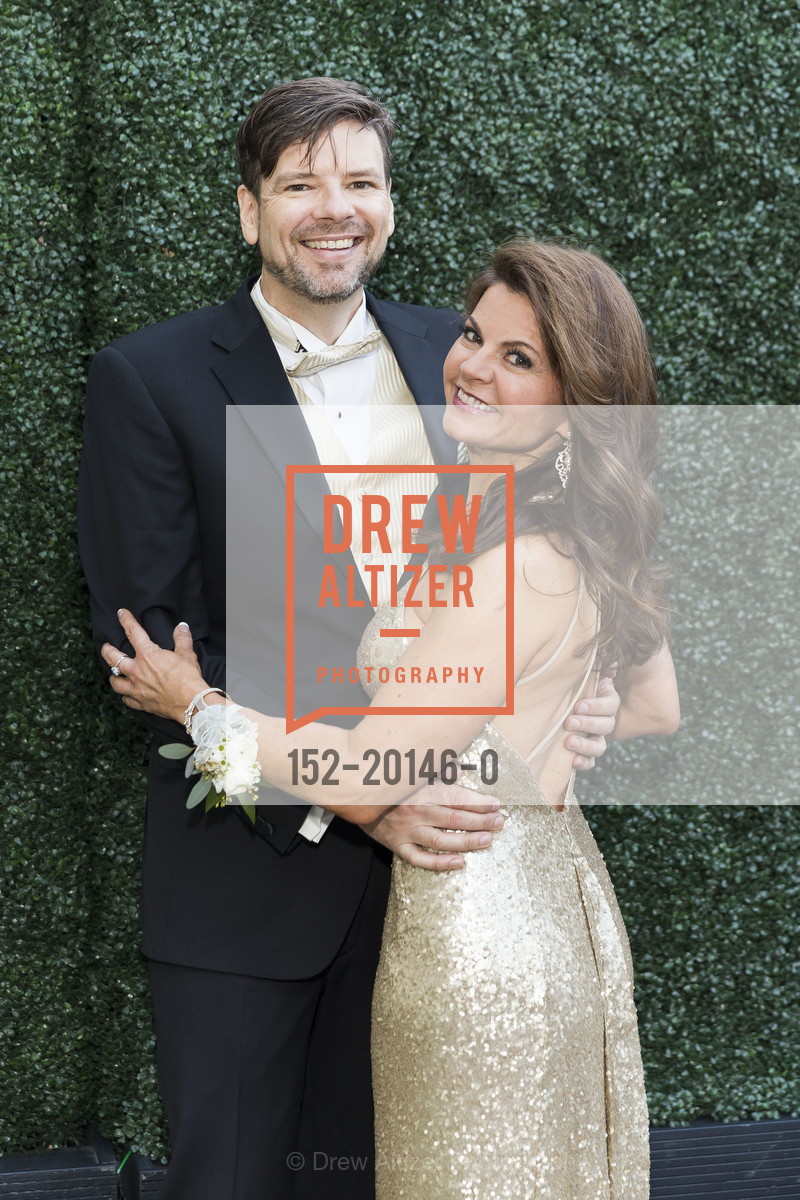 James Barrese, Christine Sellers, Montalvo Arts Center Hosts One Enchanted Evening Gala 2020, Montalvo Arts Center. 15400 Montalvo Road, Photo #152-20146-0 James Barrese, Christine Sellers, Photo #152-20146-0