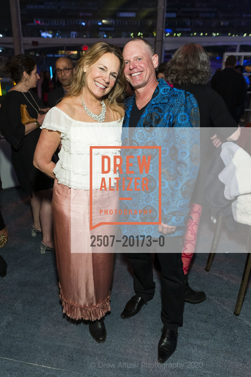 Nance Miller, Kevin Byall, SFGHF Hearts in SF 2020, Oracle Park, February 13th, 2020, Photo #2507-20173-0 Nance Miller, Kevin Byall, Photo #2507-20173-0