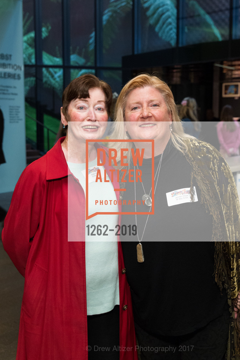 Elaine Viegas, Jennifer Viegas, The Summer of Love Experience Donor Reception, de Young Museum, April 6th, 2017, Photo #1262-2019 Elaine Viegas, Jennifer Viegas, Photo #1262-2019