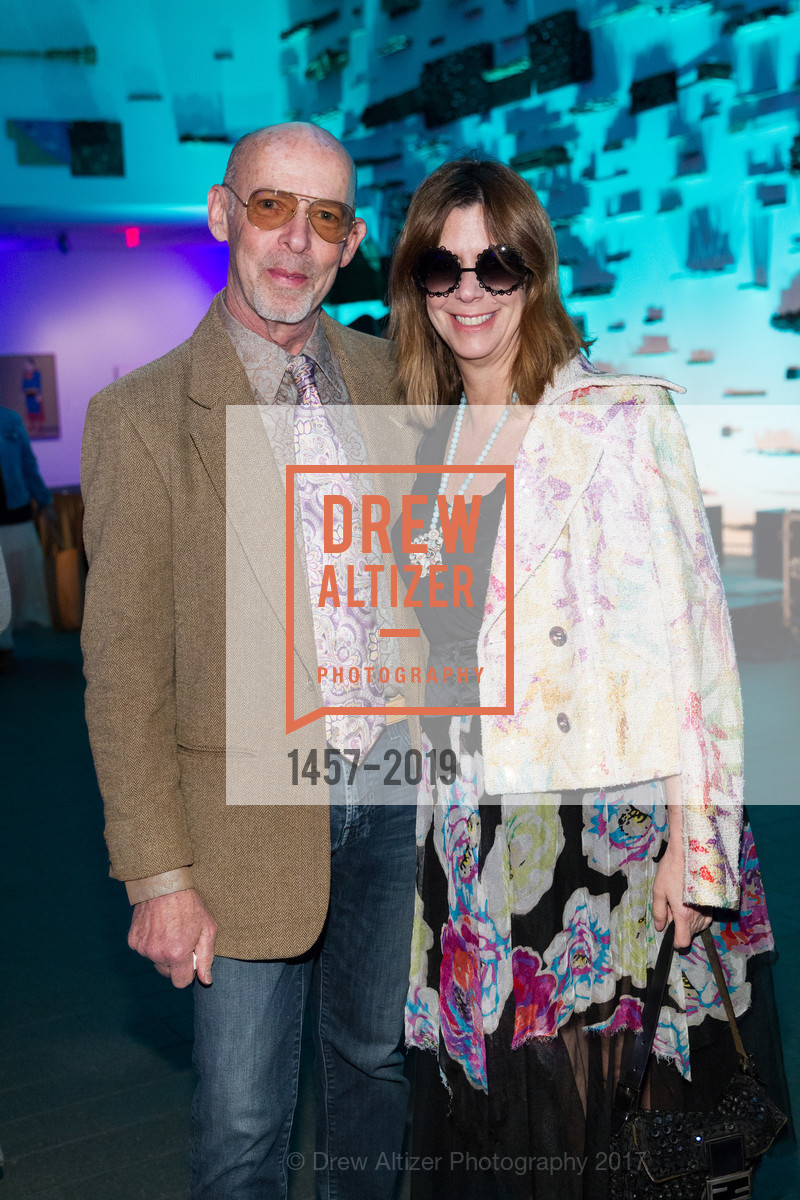 Sam Gelbart, Donna Berg, The Summer of Love Experience Donor Reception, de Young Museum, April 6th, 2017, Photo #1457-2019 Sam Gelbart, Donna Berg, Photo #1457-2019