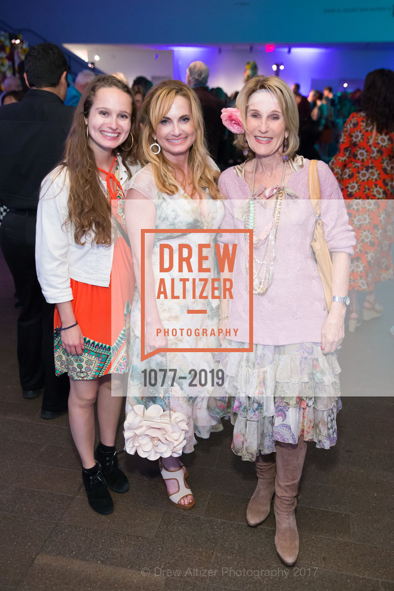 Courtney Laub, Robin Laub, Lorna Meyer Calas, The Summer of Love Experience Donor Reception, de Young Museum, April 6th, 2017, Photo #1077-2019 Courtney Laub, Robin Laub, Lorna Meyer Calas, Photo #1077-2019
