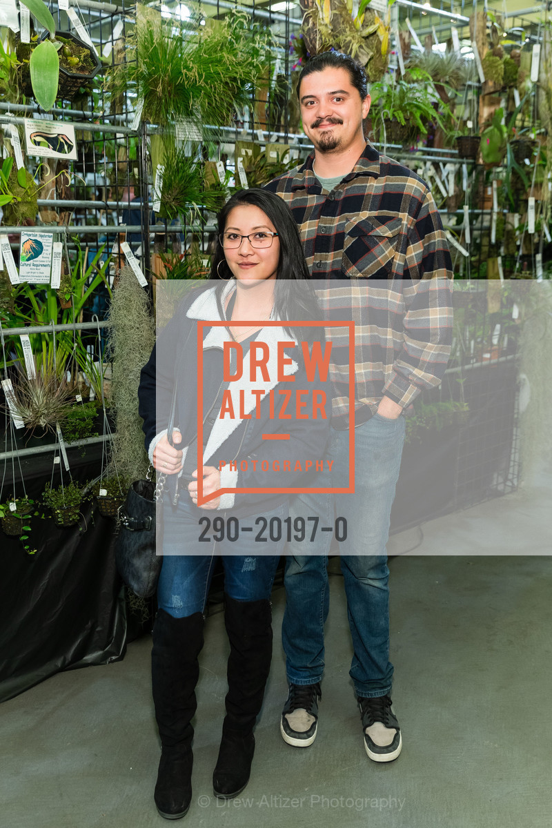 Crizelle Dumalig, James Gonzalez, Photo #290-20197-0