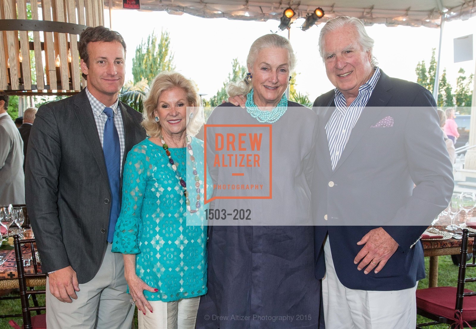 Todd Traina, Dede Wilsey, Elizabeth Swanson, Clarke Swanson, Gucci & Vogue Dinner, Darioush Winery. Darioush Winery, . 4240 Silverado Trail, July 24th, 2015, Photo #1503-202 Todd Traina, Dede Wilsey, Elizabeth Swanson, Clarke Swanson, Photo #1503-202