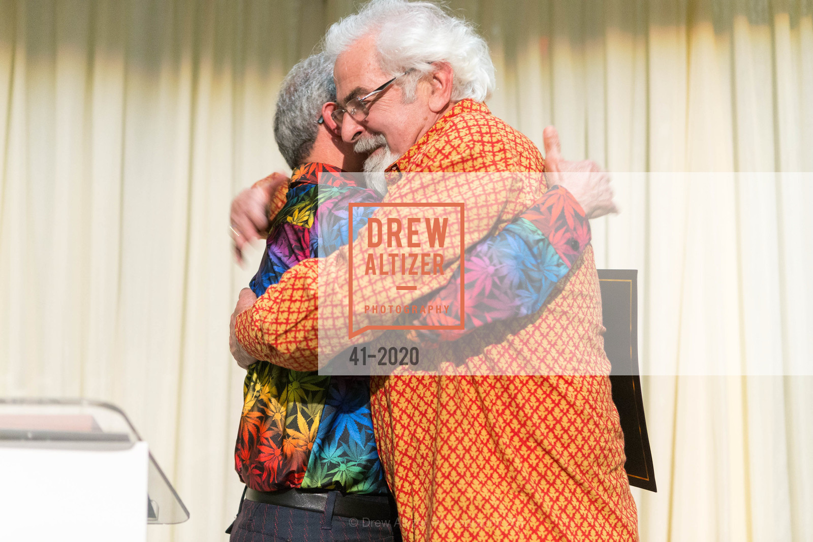 Luis Herrera, Peter Wiley, Friends of the San Francisco Public Library - Library Laureates, San Francisco Public Library, April 7th, 2017, Photo #41-2020 Luis Herrera, Peter Wiley, Photo #41-2020
