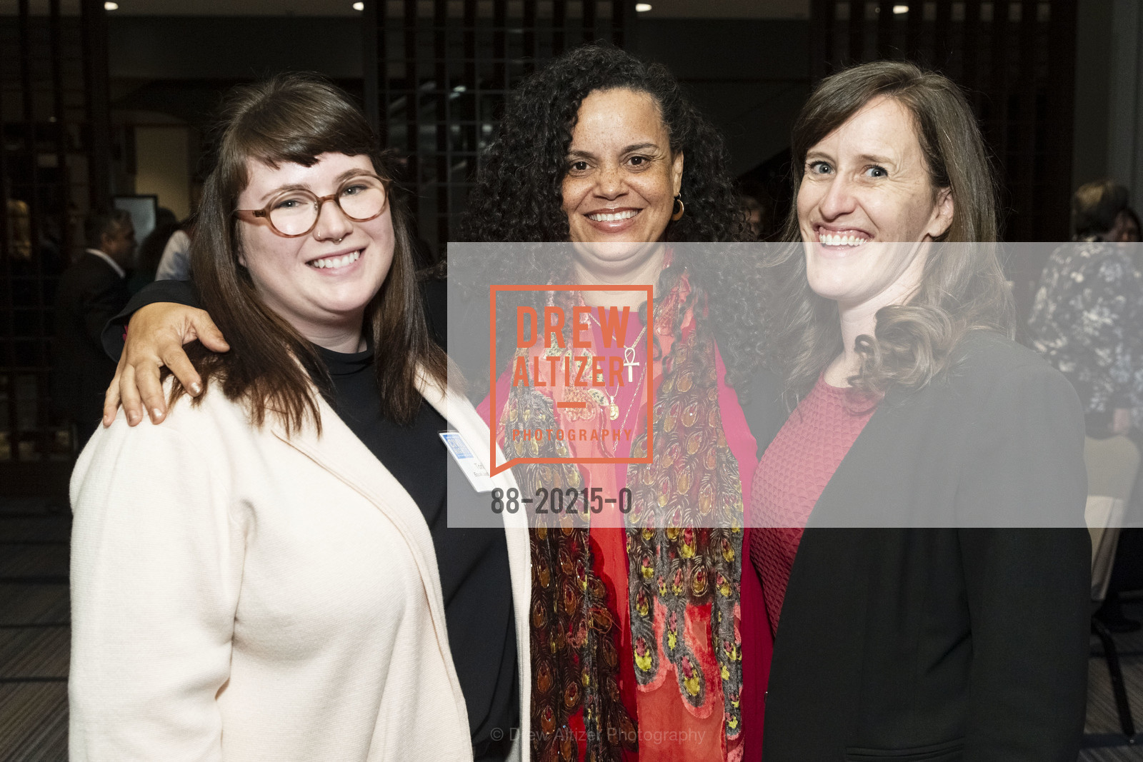 Tori Larson, Tirien Steinbach, Elisa Della-Piana, Photo #88-20215-0