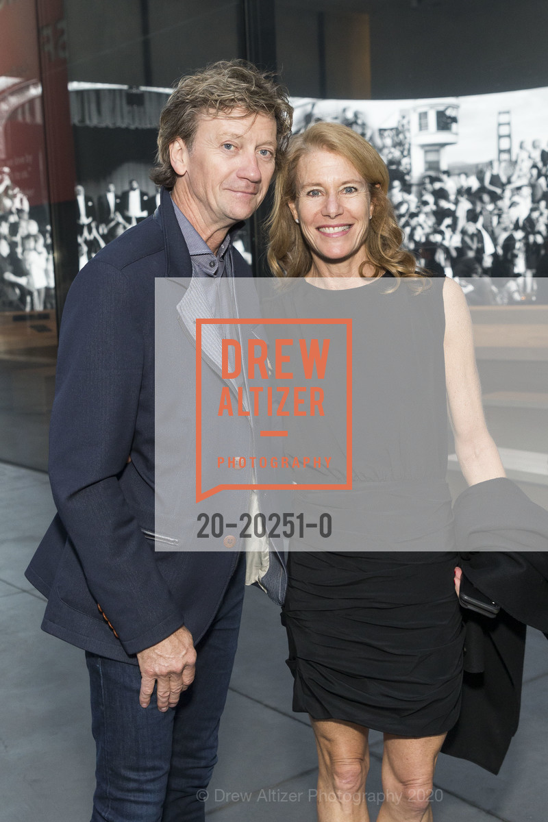 Paul O'Kane, Stacy Hartman, Challenged Athlete's Foundation Annual Gala, SFMOMA. 155 3rd Street, March 4th, 2020, Photo #20-20251-0 Paul O'Kane, Stacy Hartman, Photo #20-20251-0