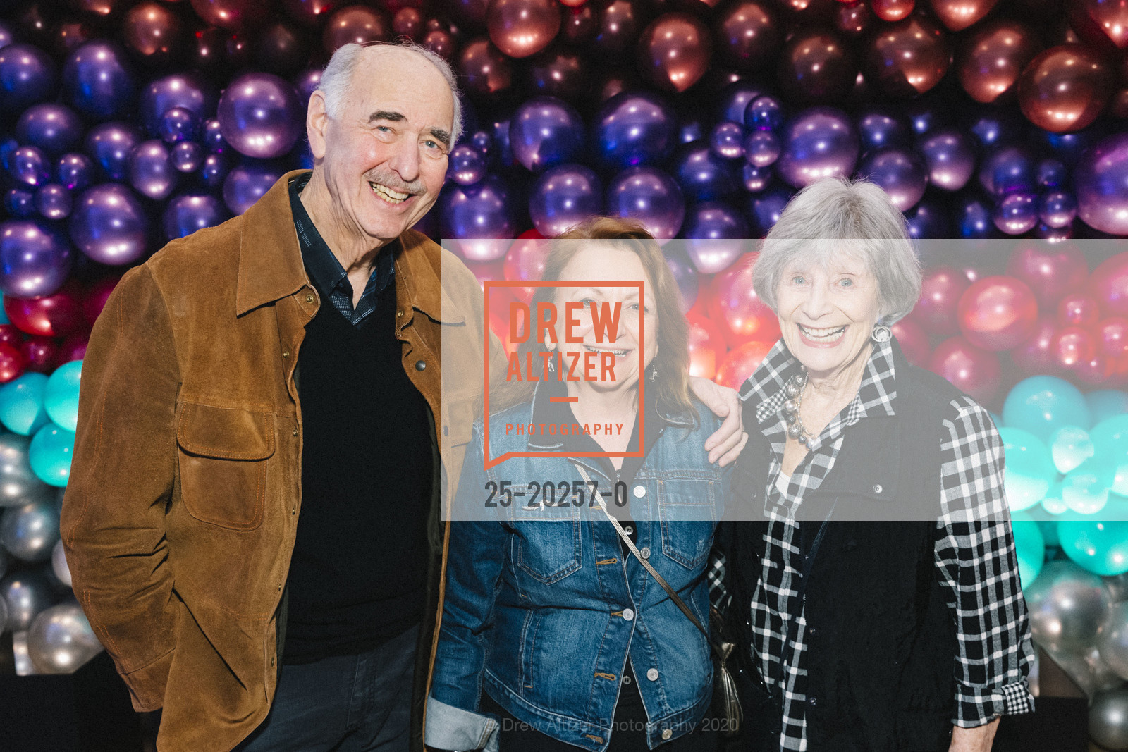 Sheldon Wolfe, Mary Ann Grossman, Rhoda Wolfe, JCCSF Celebration 2020, JCCSF, March 5th, 2020, Photo #25-20257-0 Sheldon Wolfe, Mary Ann Grossman, Rhoda Wolfe, Photo #25-20257-0
