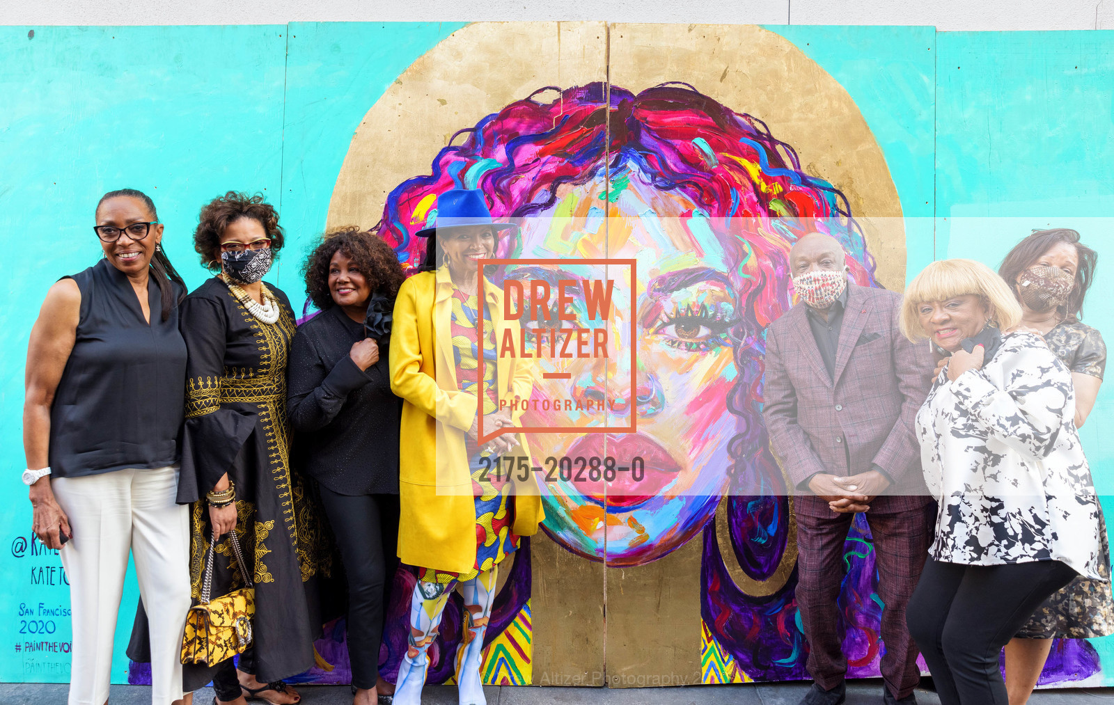 Debra Kaywood Rukas, Yvette Hollingsworth Clark, Denise Bradley Tyson, Willie Brown, Brenda Wright, Kimberly Brandon, SF Fashion Show To Support First Responders, John's Grill. 63 Ellis Street, November 1st, 2020, Photo #2175-20288-0 Debra Kaywood Rukas, Yvette Hollingsworth Clark, Denise Bradley Tyson, Willie Brown, Brenda Wright, Kimberly Brandon, Photo #2175-20288-0