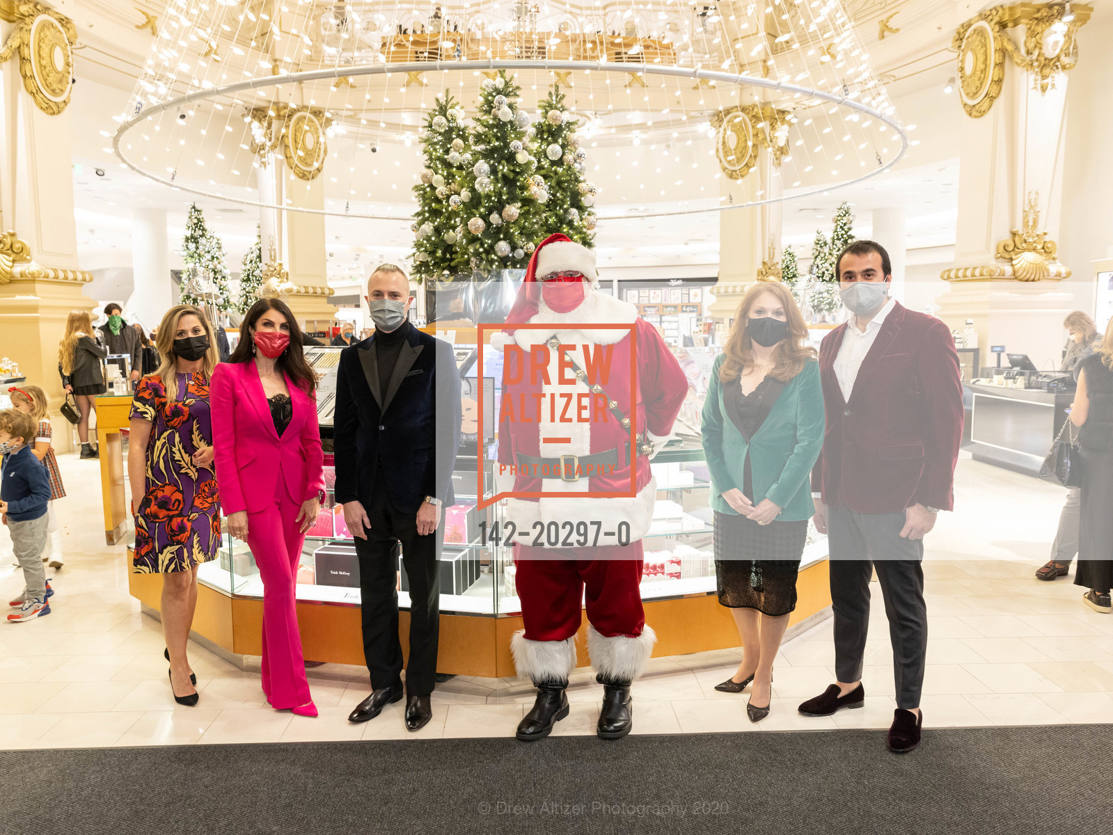 Shannon Nichols, Lisa Zabelle, Todd Hoyles, Santa Claus, Teresa Spirz, Ali Shahbazi, Photo #142-20297-0