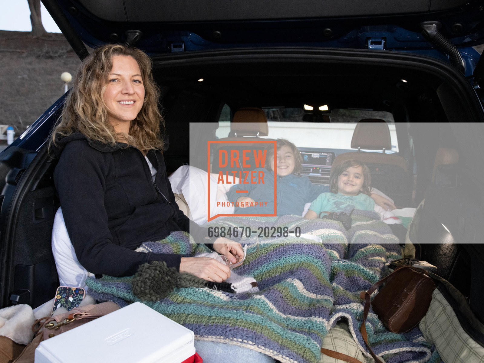 Lauren Rosenthal, Luke Rosenthal, Kalel Rosenthal, SF Opera Drive-in Opera Event, SF Opera, Photo #6984670-20298-0 Lauren Rosenthal, Luke Rosenthal, Kalel Rosenthal, Photo #6984670-20298-0