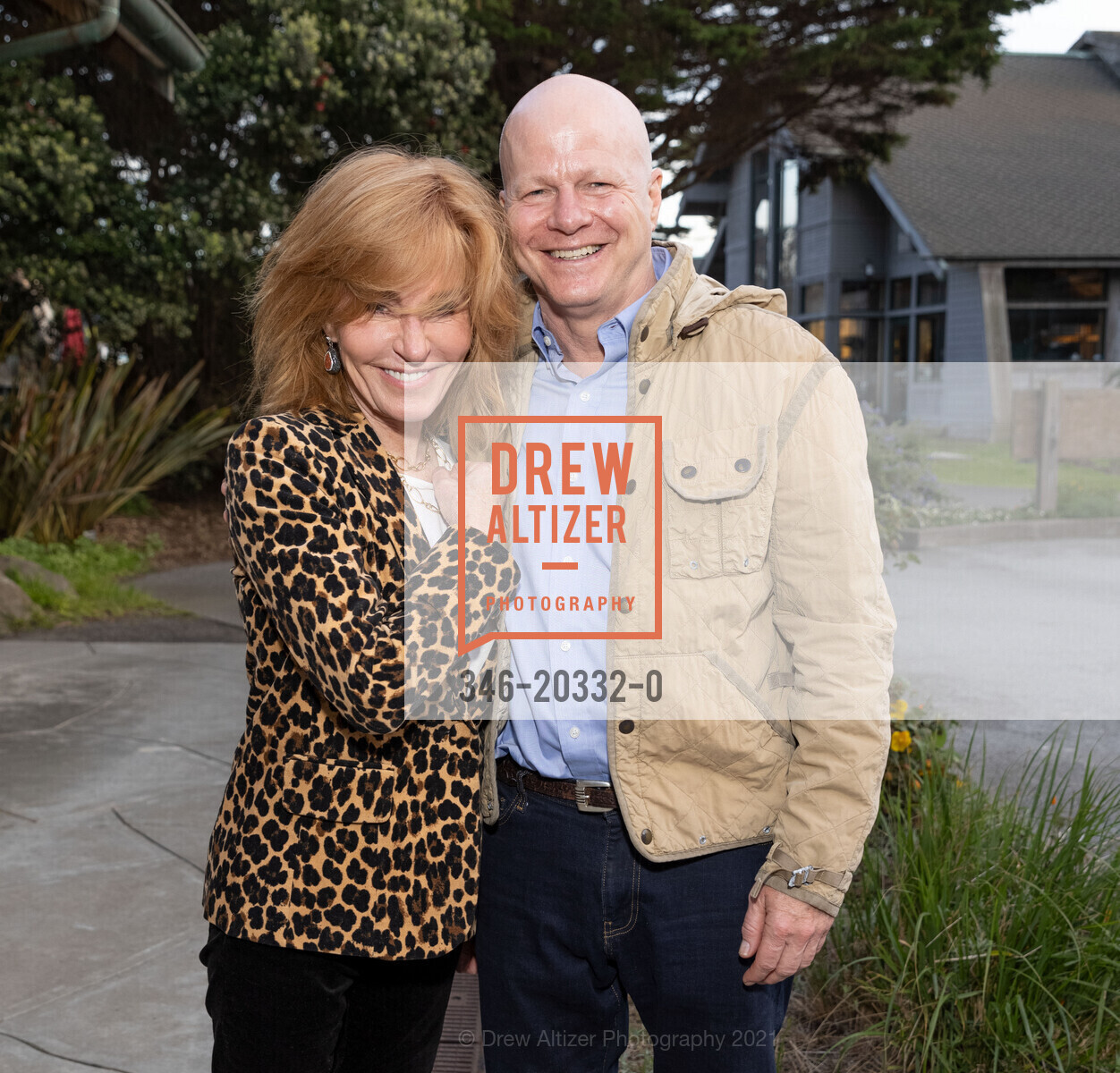 Brenda Jewett, Mark Holmes, 2021 Hybrid ZooFest Benefiting the San Francisco Zoo, SF Zoo, April 29th, 2021, Photo #346-20332-0 Brenda Jewett, Mark Holmes, Photo #346-20332-0