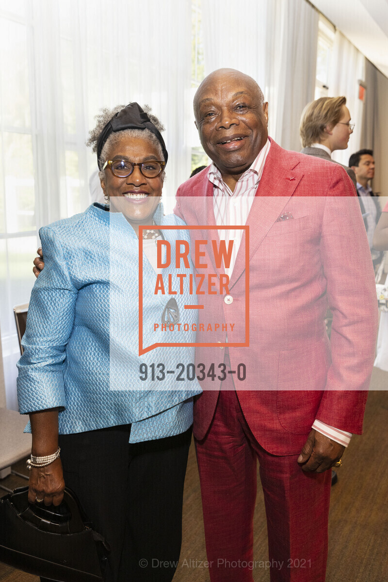 Shauna Marshall, Willie Brown, Presidio Dance Theatre Spring Luncheon 2021, Sessions at the Presidio. 1 Letterman Dr, June 6th, 2021, Photo #913-20343-0 Shauna Marshall, Willie Brown, Photo #913-20343-0