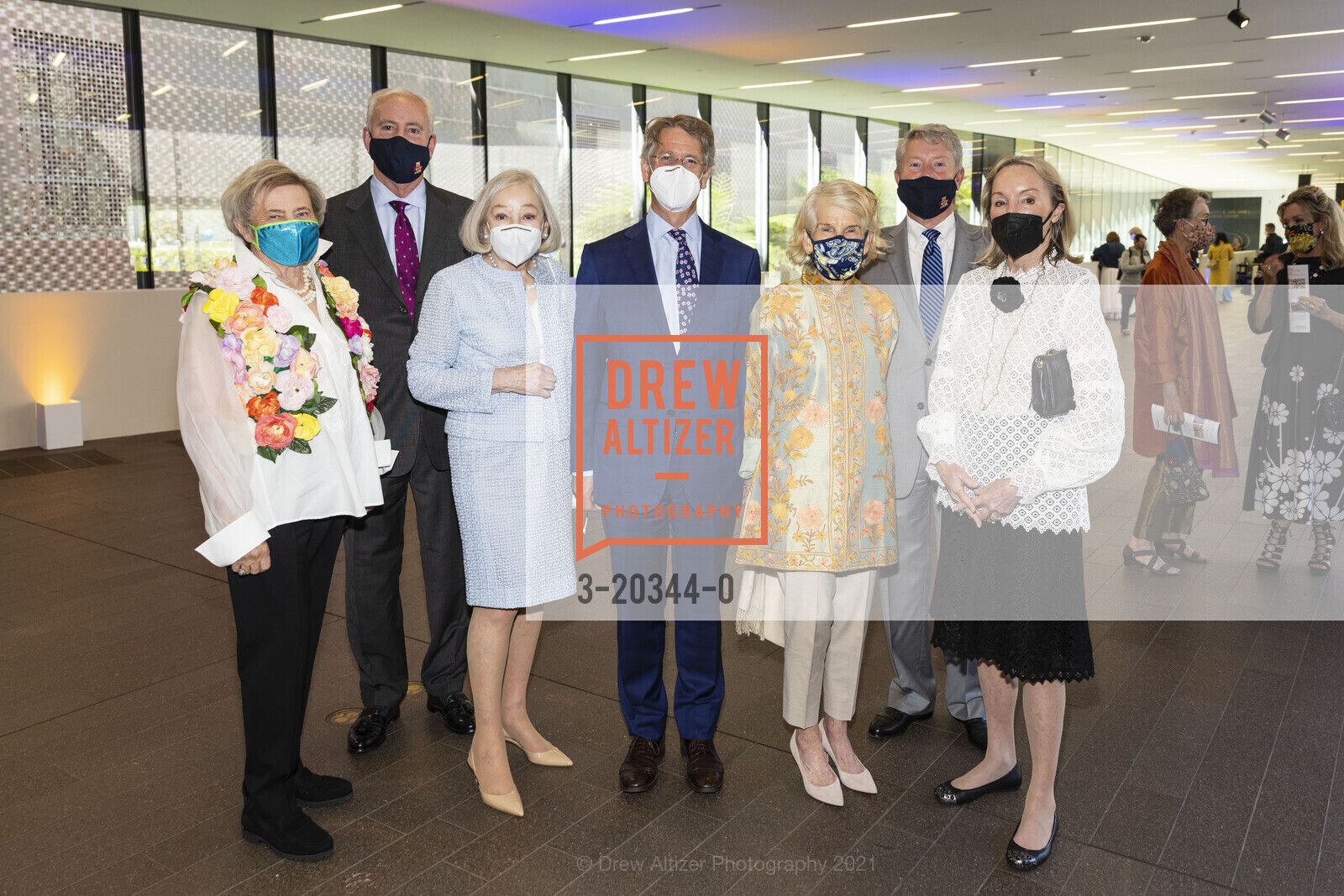 Sallie Griffith, Brad Crawford, Gretchen Kimball, Claire McAuliffe, Tom Cooke, Sandra Swanson, Bouquets to Art 2021, de Young Museum, June 7th, 2021, Photo #3-20344-0 Sallie Griffith, Brad Crawford, Gretchen Kimball, Claire McAuliffe, Tom Cooke, Sandra Swanson, Photo #3-20344-0